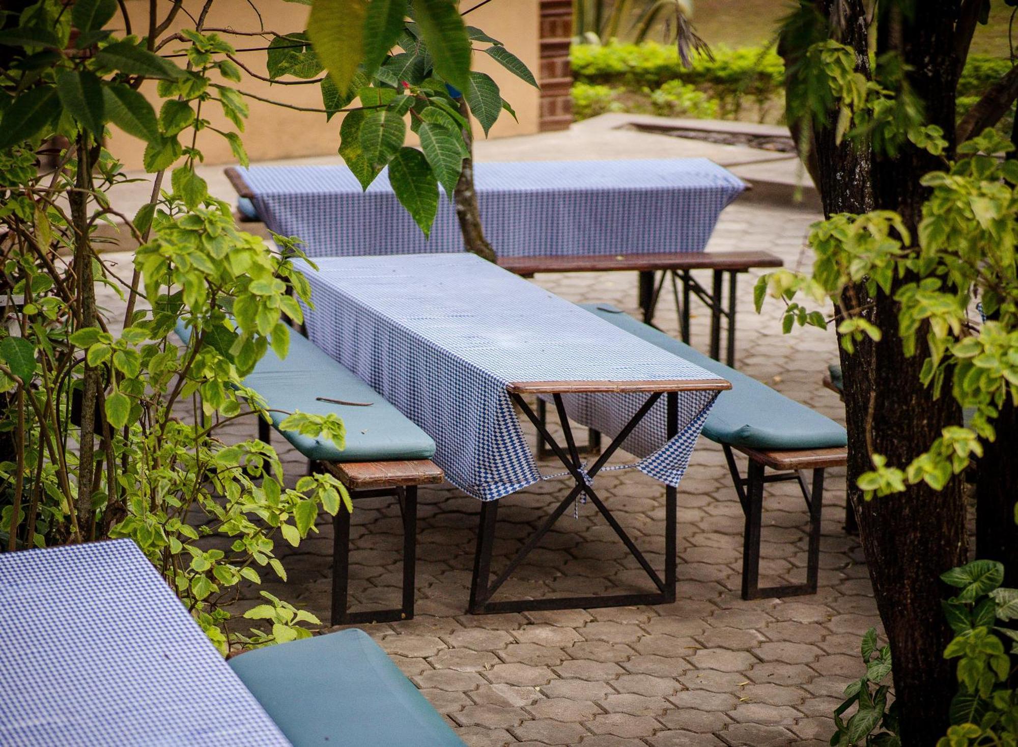 Meru View Lodge Usa River Bagian luar foto